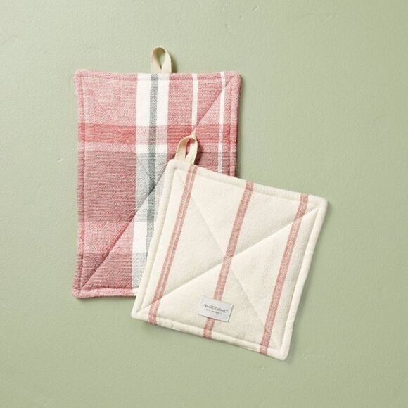 Hearth & Hand Magnolia Festive Pot Holders - Picture 1 of 6